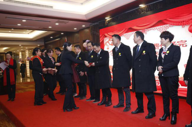 常德錦興物業(yè)服務(wù)有限公司,常德錦興物業(yè),保安,保潔,綠化,維修,業(yè)管 常德錦興物業(yè)服務(wù)有限公司,常德錦興物業(yè),保安,保潔,綠化,維修,業(yè)管